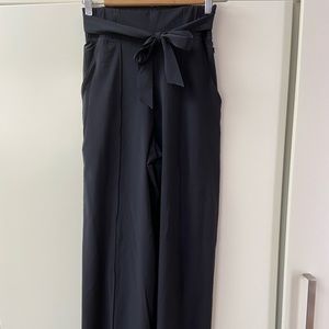 Lululemon wide leg pants